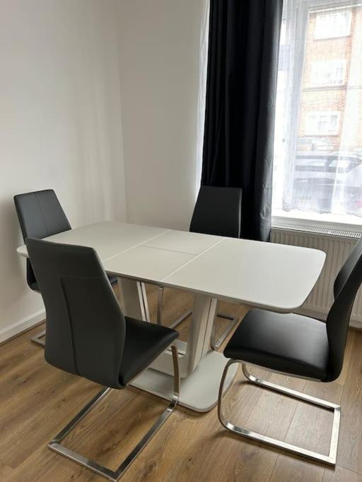 A Luxurious 3 Bed-Terrance House Villa London Eksteriør bilde